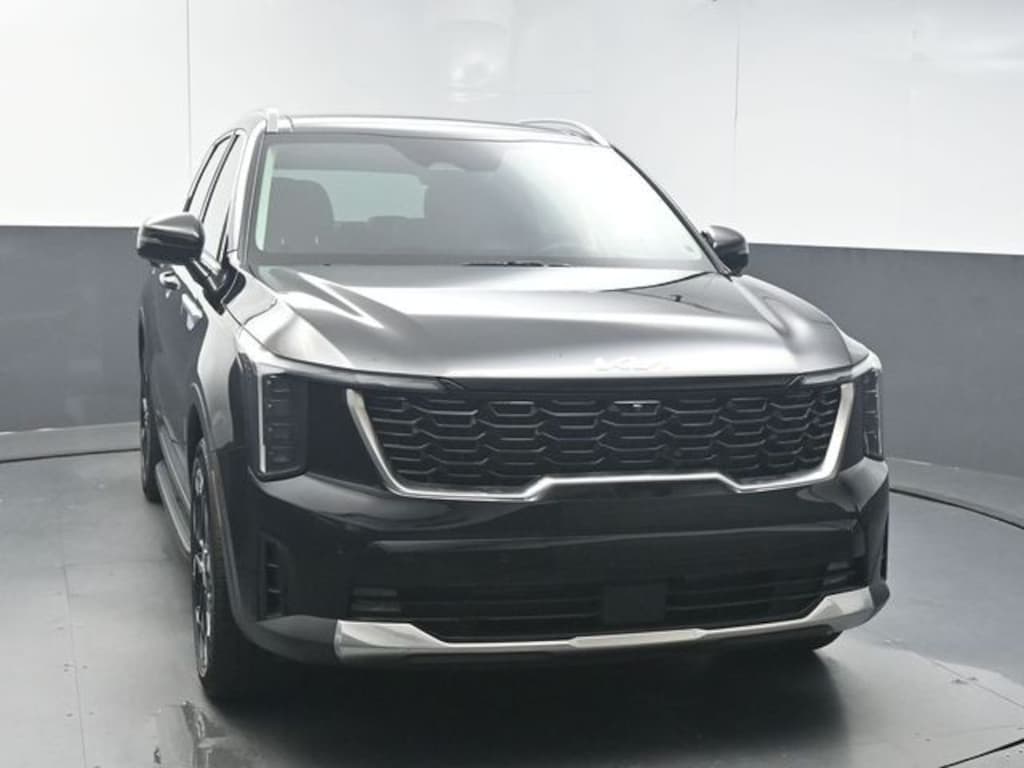 Used 2025 Kia Sorento SX SUV