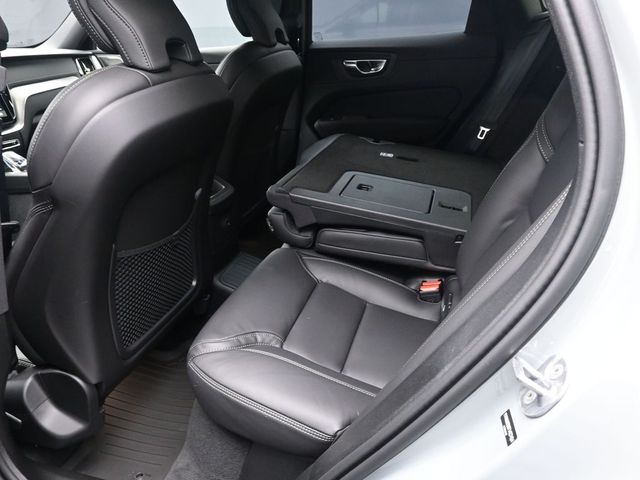 2026 Volvo XC60 Ultra - Photo 21