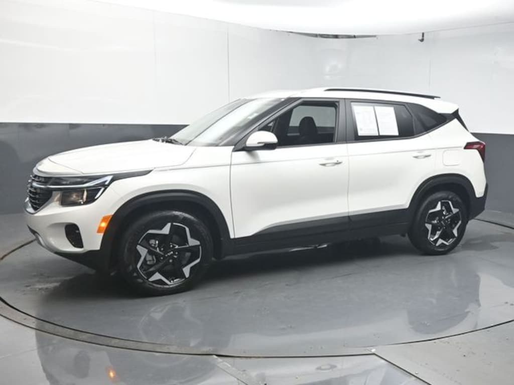 Used 2025 Kia Seltos S SUV