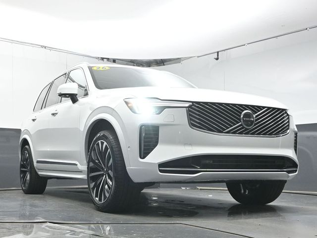 2026 Volvo XC90 Plus - Photo 35
