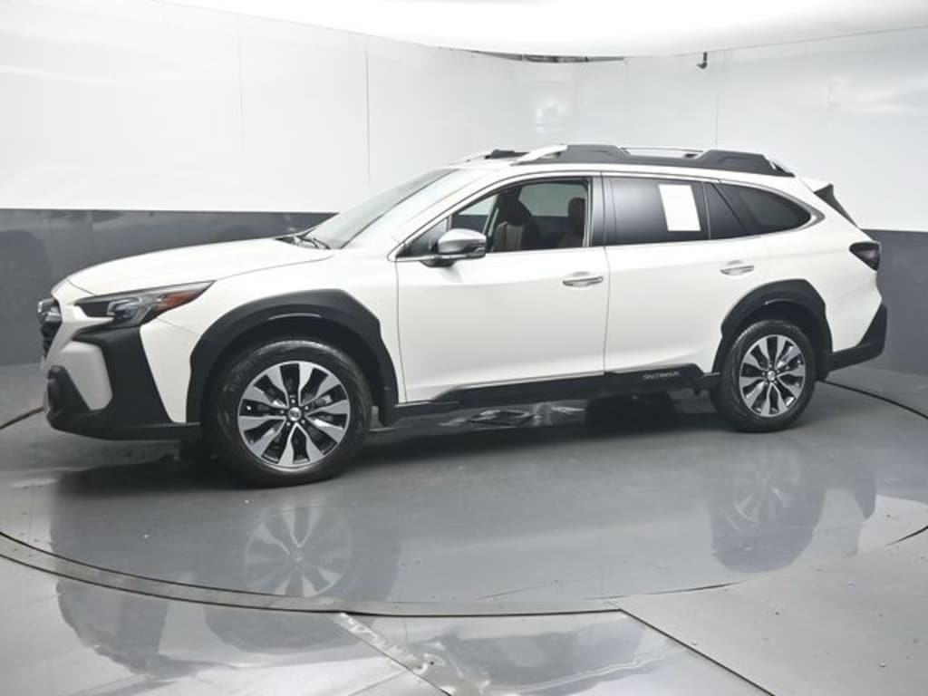 Used 2025 Subaru Outback Touring XT SUV