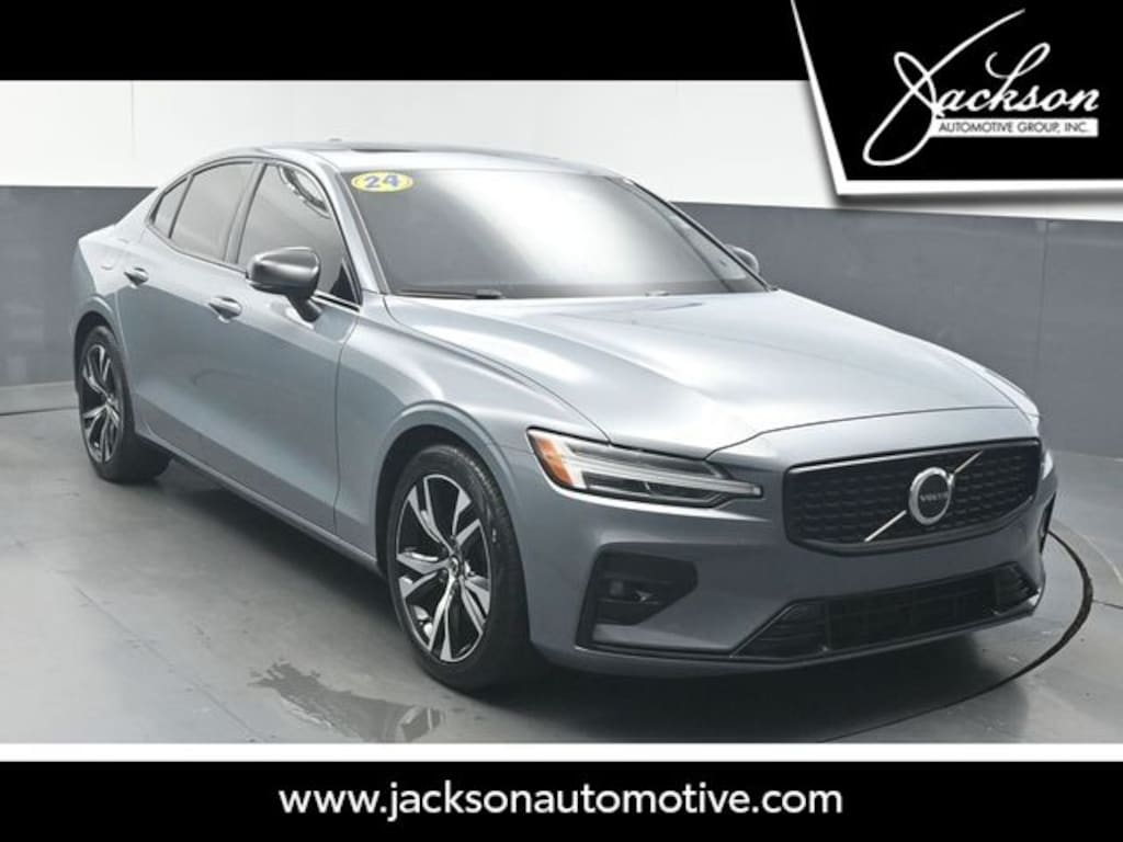 Used 2024 Volvo S60 B5 Core Dark Sedan