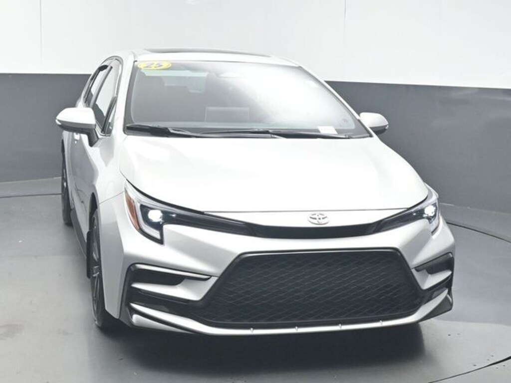 Used 2025 Toyota Corolla XSE Sedan