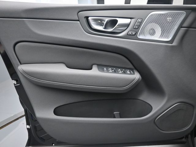 2026 Volvo XC60 Ultra - Photo 20