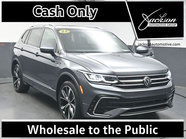 2024 Volkswagen Tiguan 2.0T SEL R-Line 4Motion's photo
