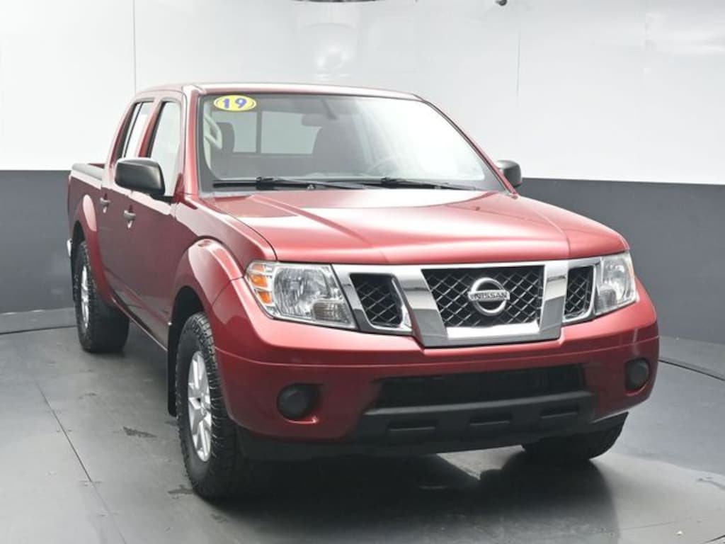 Used 2019 Nissan Frontier SV Truck Crew Cab