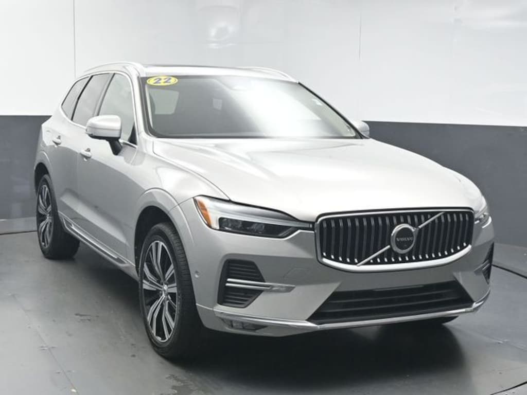 Used 2022 Volvo XC60 B5 FWD Inscription SUV