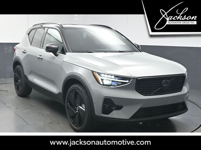 2026 Volvo XC40 B5 Ultra Ultra Black Edition AWD's photo
