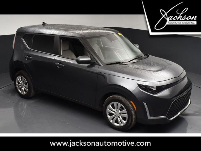 2025 Kia Soul 2.0L LX IVT's photo
