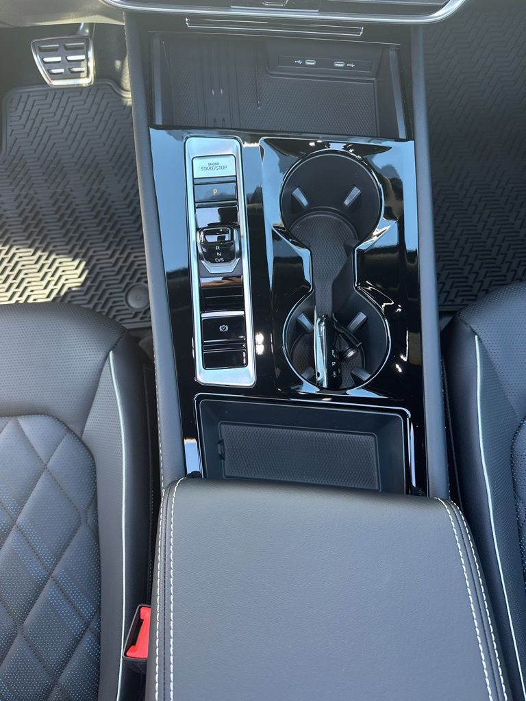 2026 Volkswagen Atlas Cross Sport SEL Premium R-LINE - Photo 26