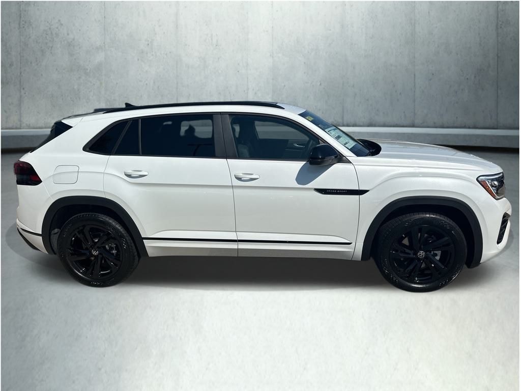 New 2026 Volkswagen Atlas Cross Sport 2.0T SEL R-Line Black SUV
