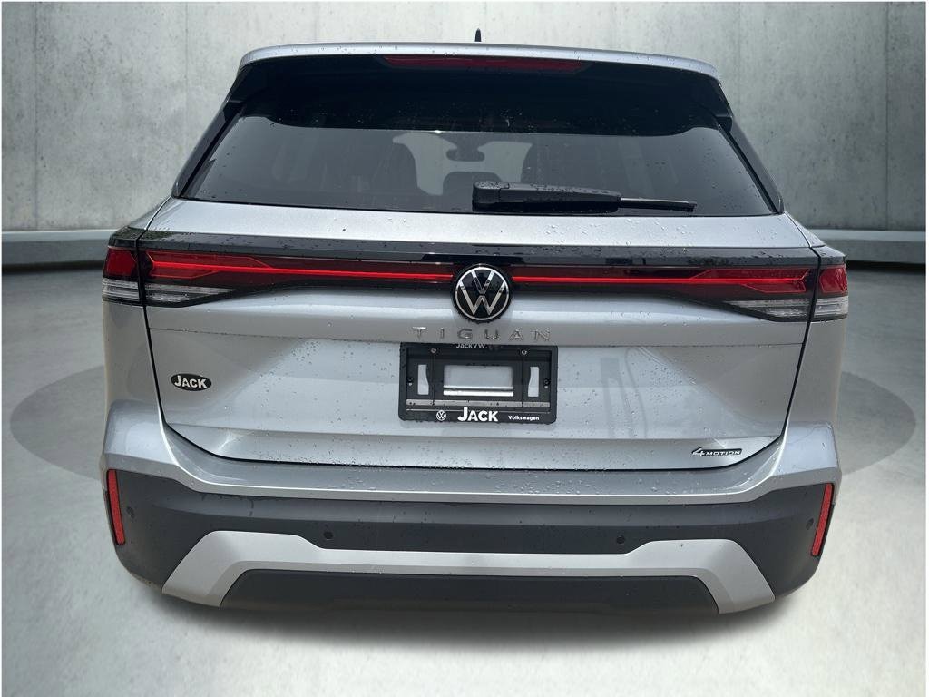 2026 Volkswagen Tiguan S - Photo 4