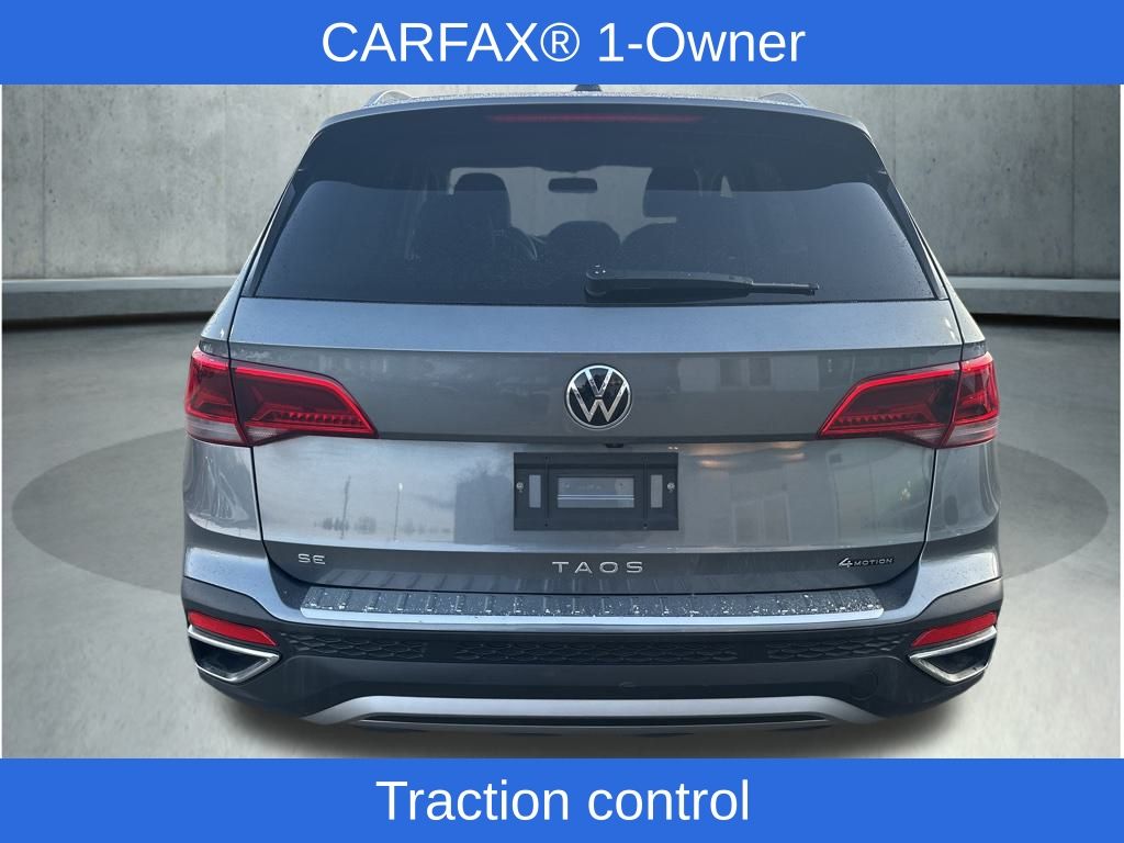 2022 Volkswagen Taos SE photo 3