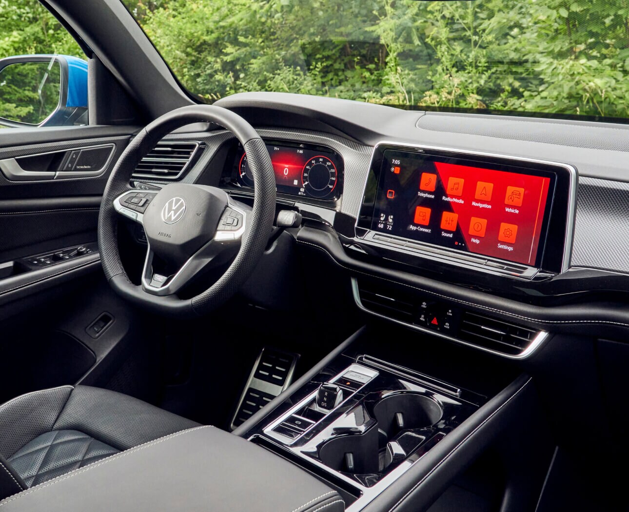 2024 Volkswagen Atlas Cross Sport Interior