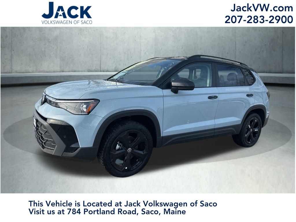 2026 Volkswagen Taos SE Black's photo