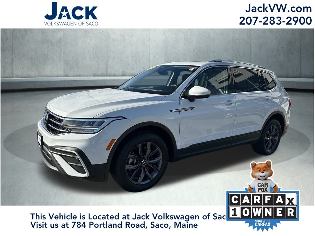 2022 Volkswagen Tiguan SE's photo