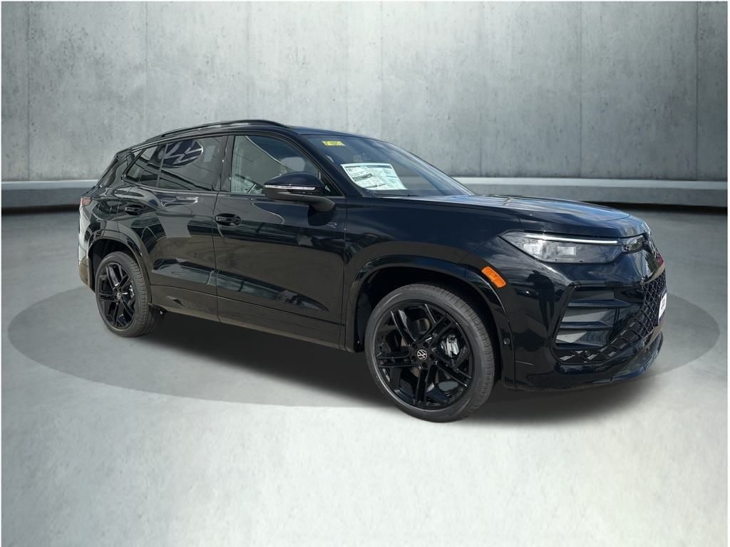 New 2025 Volkswagen Tiguan 2.0T SE R-Line Black SUV