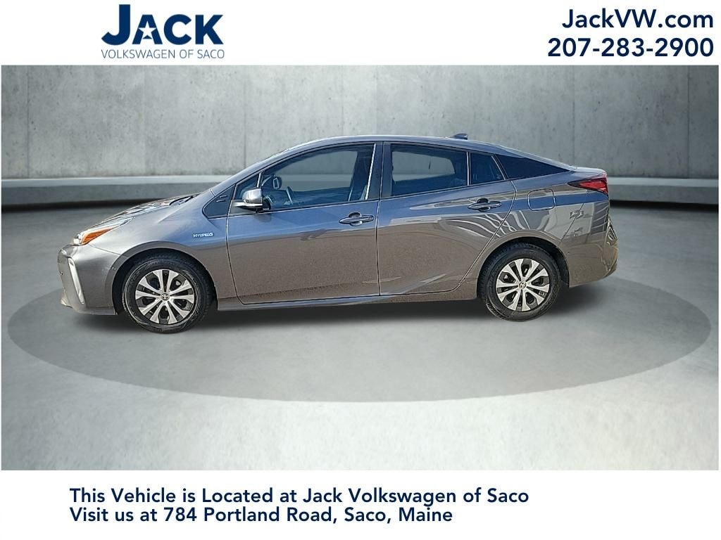 Used 2021 Toyota Prius XLE AWD-e Hatchback