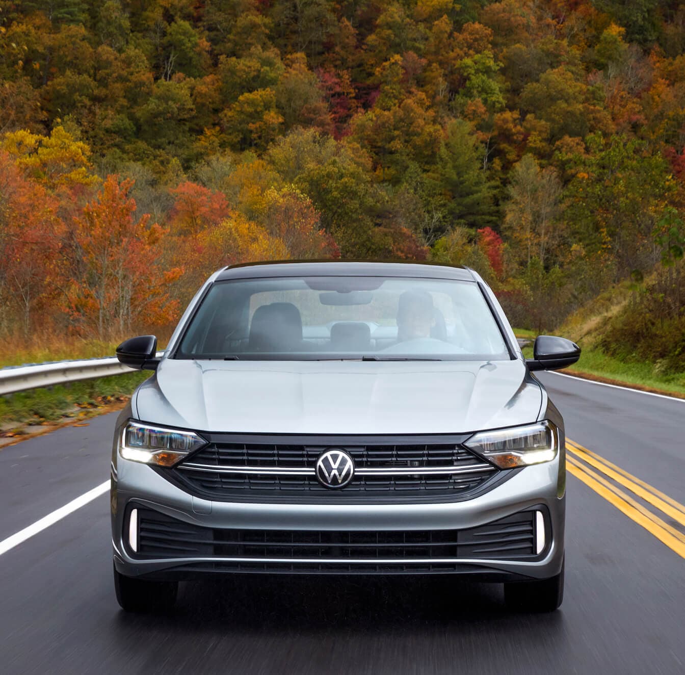 Sleek Agility: 2024 Volkswagen Jetta Spec