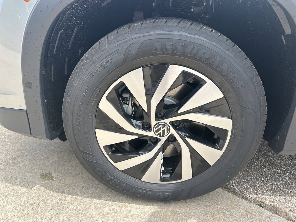2026 Volkswagen Tiguan S - Photo 25
