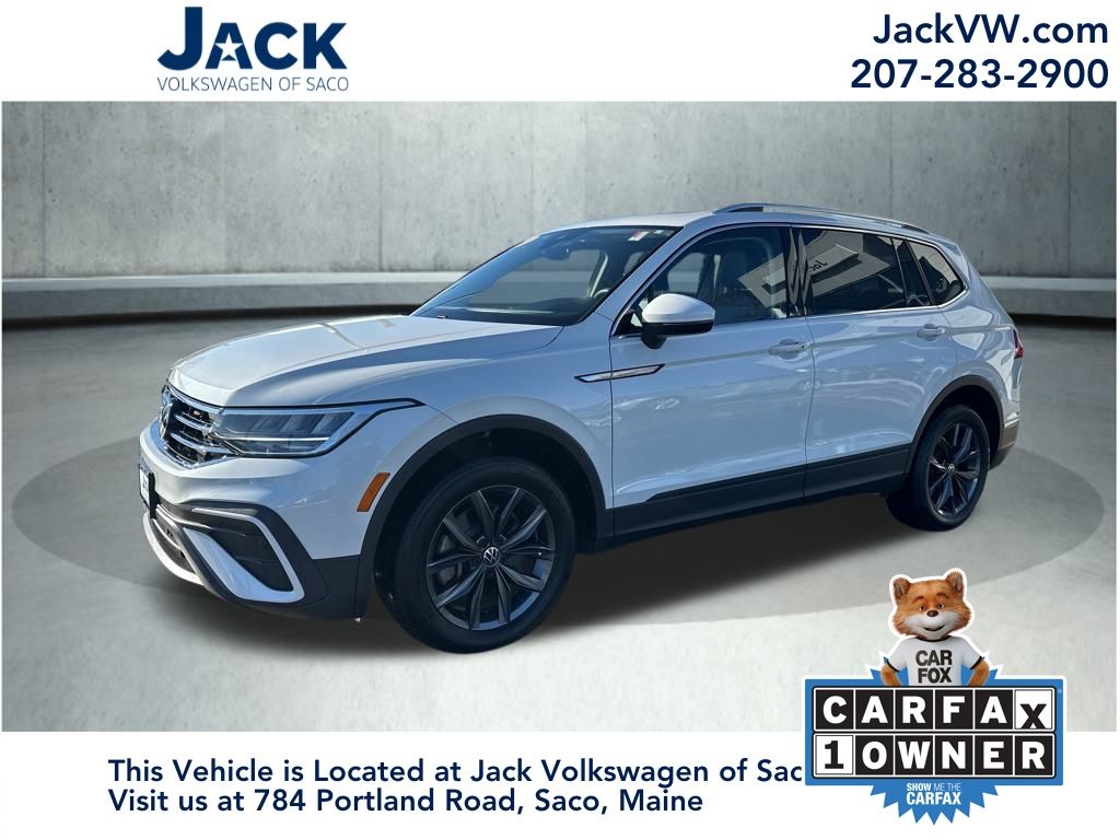 2023 Volkswagen Tiguan SE's photo