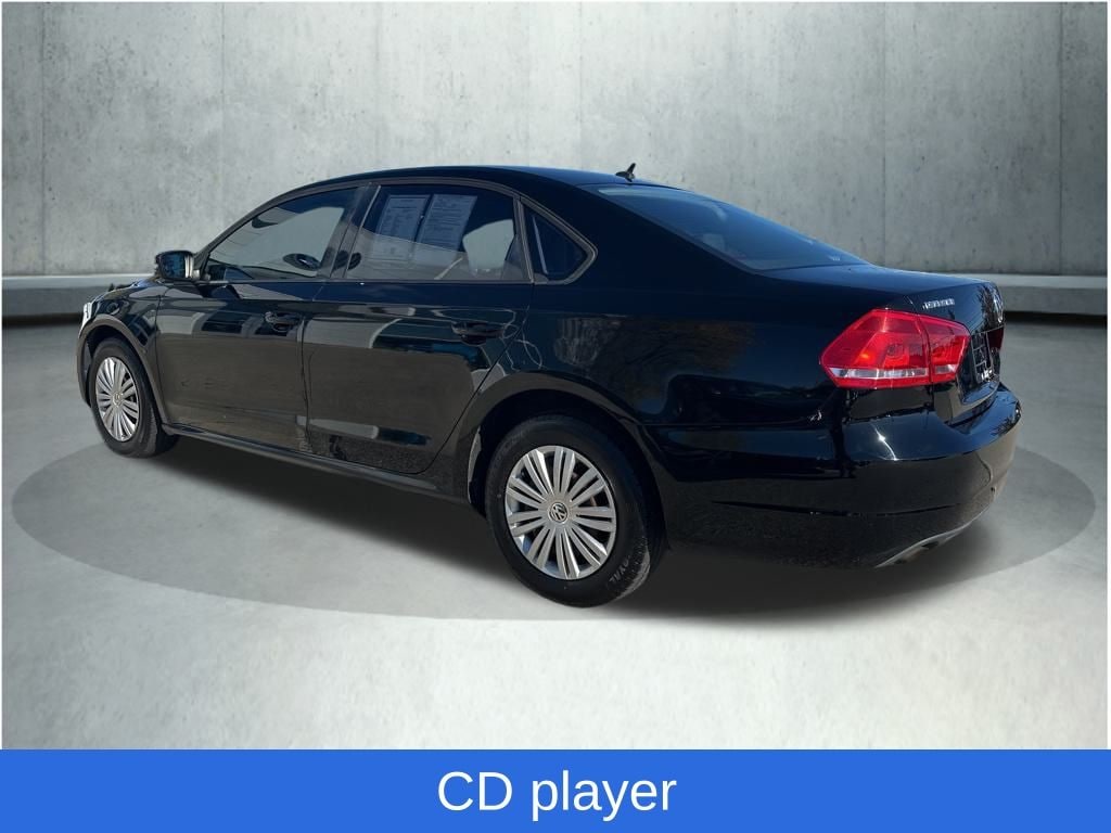 Used 2014 Volkswagen Passat 1.8T S Sedan