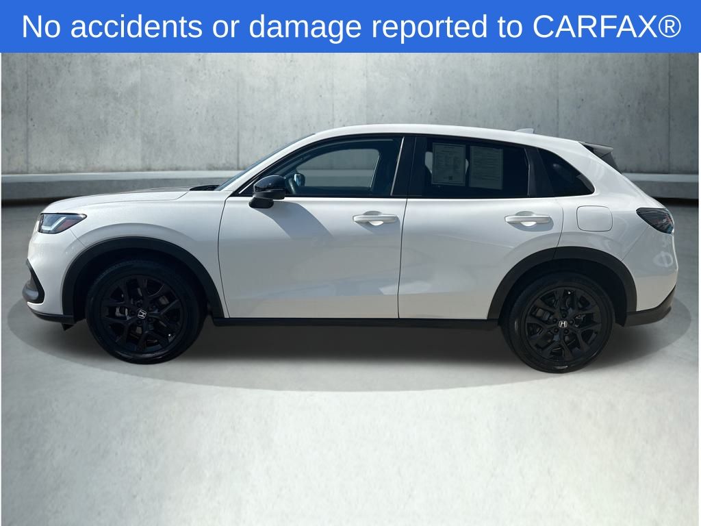 2025 Honda HR-V Sport photo 2
