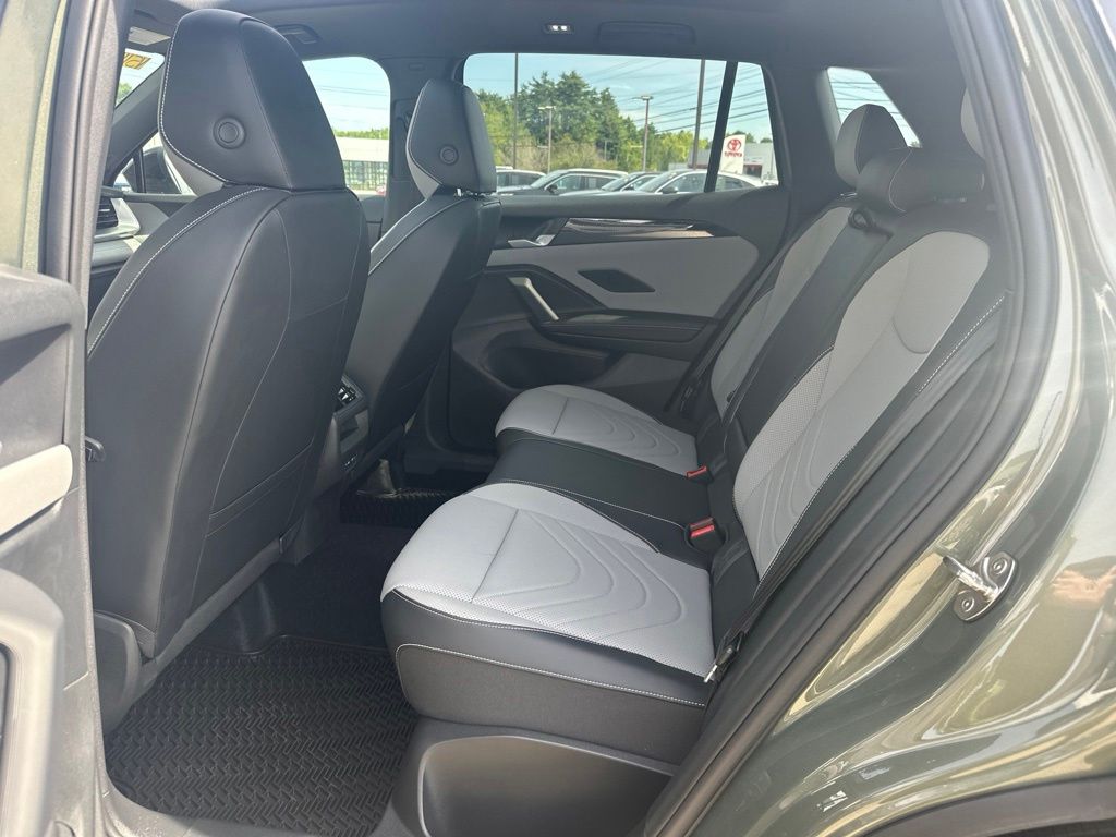 2026 Volkswagen Tiguan SE R-LINE BLACK - Photo 24