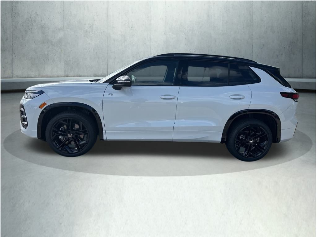 2025 Volkswagen Tiguan SE R-Line Black photo 2