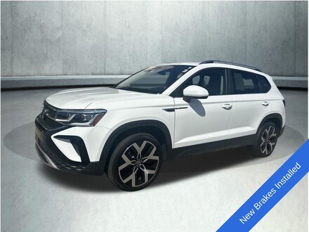 2023 Volkswagen Taos 1.5T SEL SUV