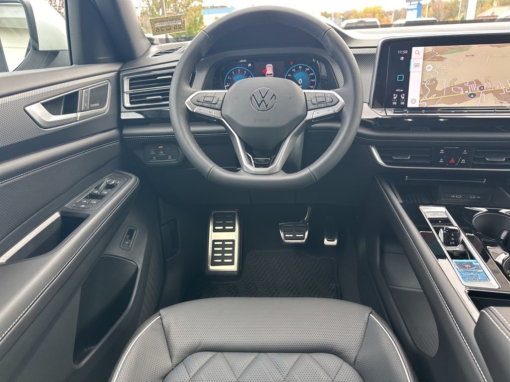 2026 Volkswagen Atlas Cross Sport SEL Premium R-LINE - Photo 13