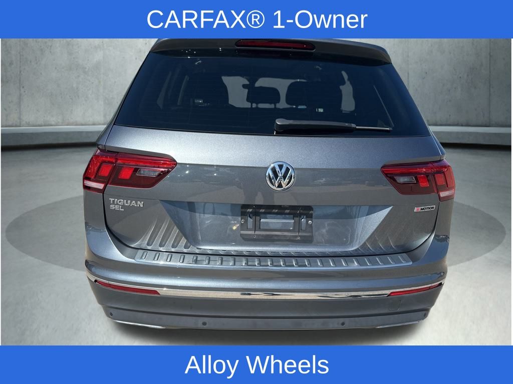 2020 Volkswagen Tiguan SEL photo 3
