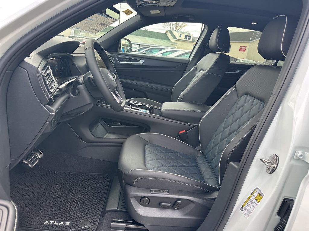 2026 Volkswagen Atlas Cross Sport SEL Premium R-LINE - Photo 9