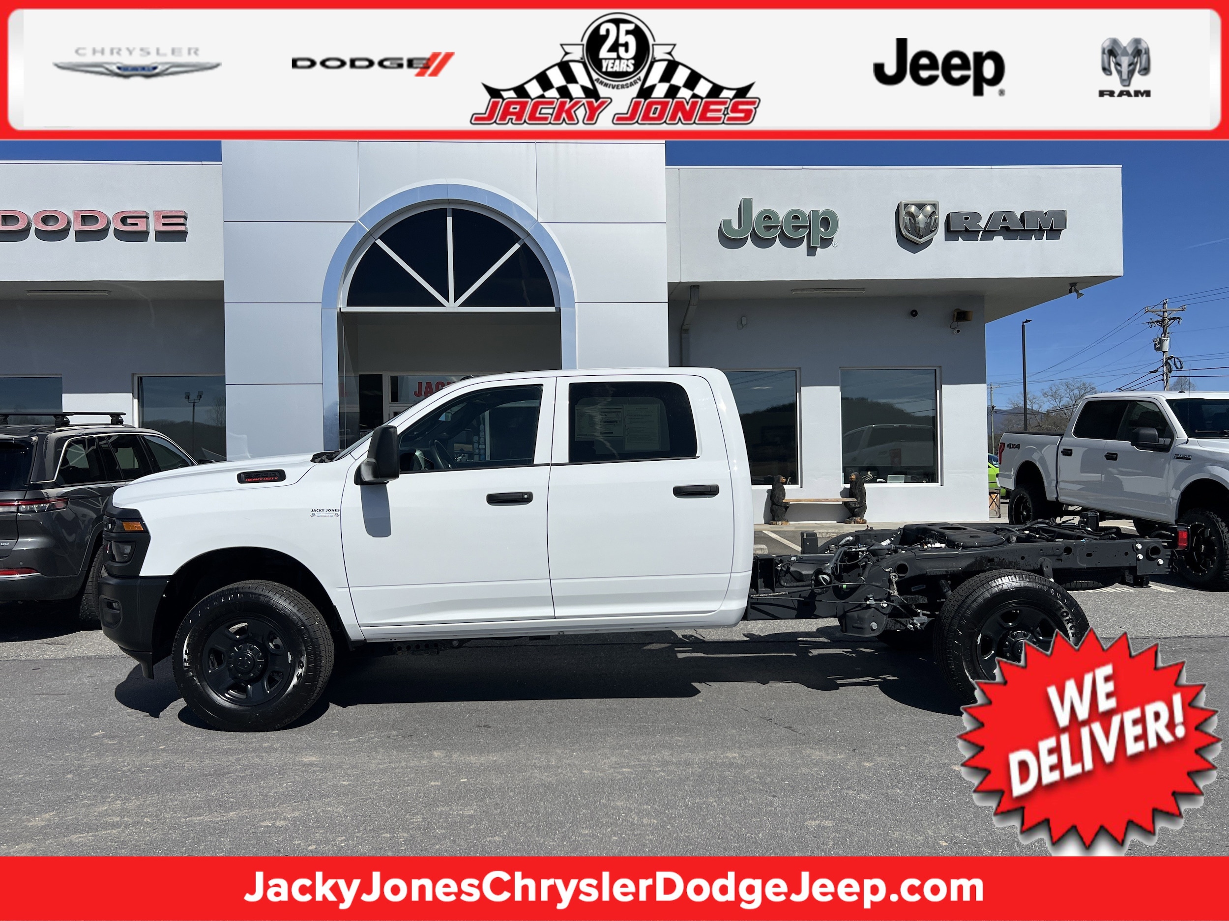 2025 Ram 2500 Tradesman 4x4 Crew Cab 8 Box 