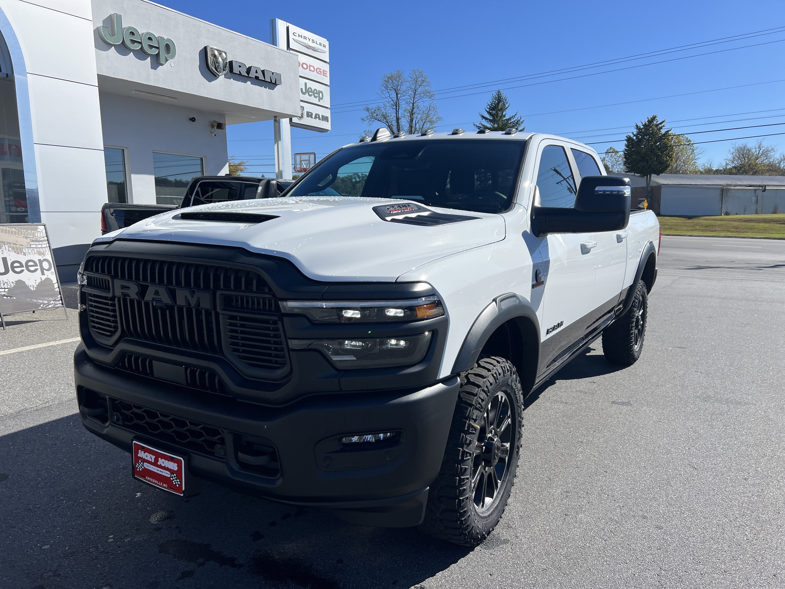 2026 RAM 2500 Rebel - Photo 6