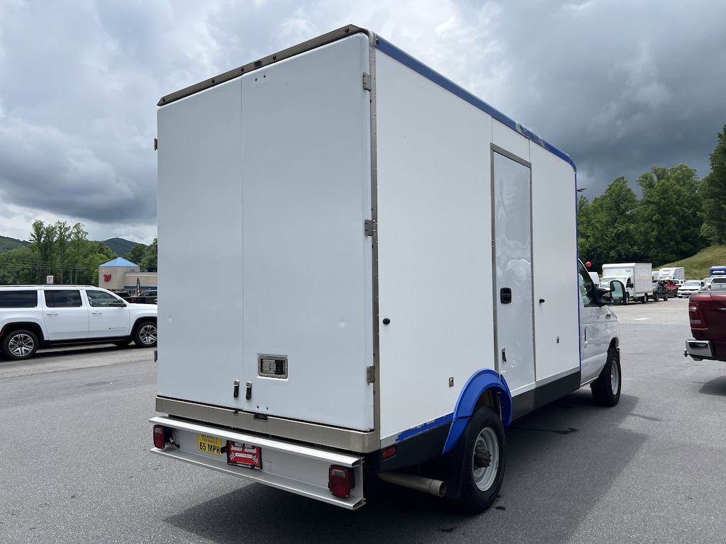 Used 2023 Ford E-Series Cutaway E-350 SRW 158 WB