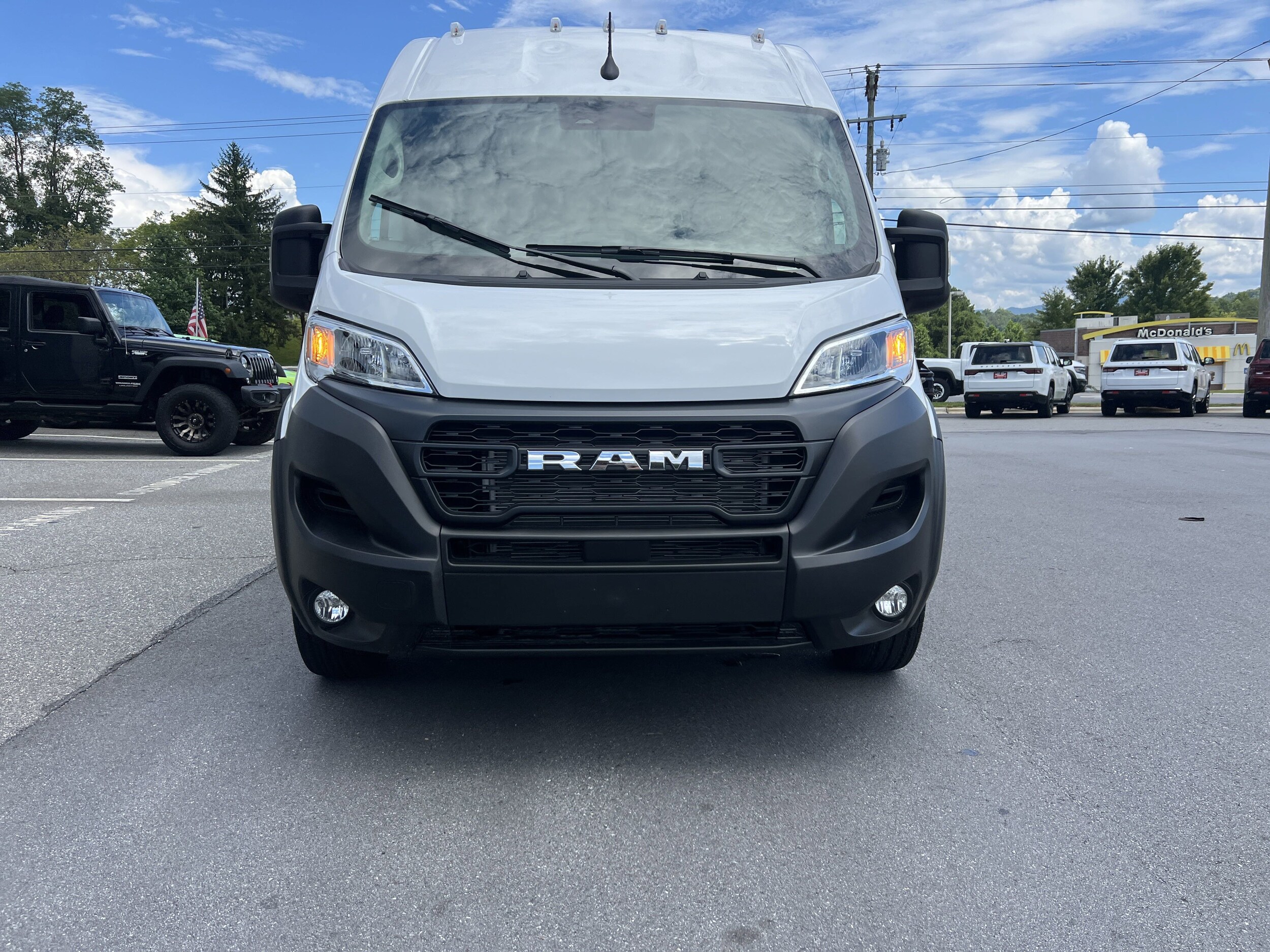 2025 Ram ProMaster 3500 photo 4