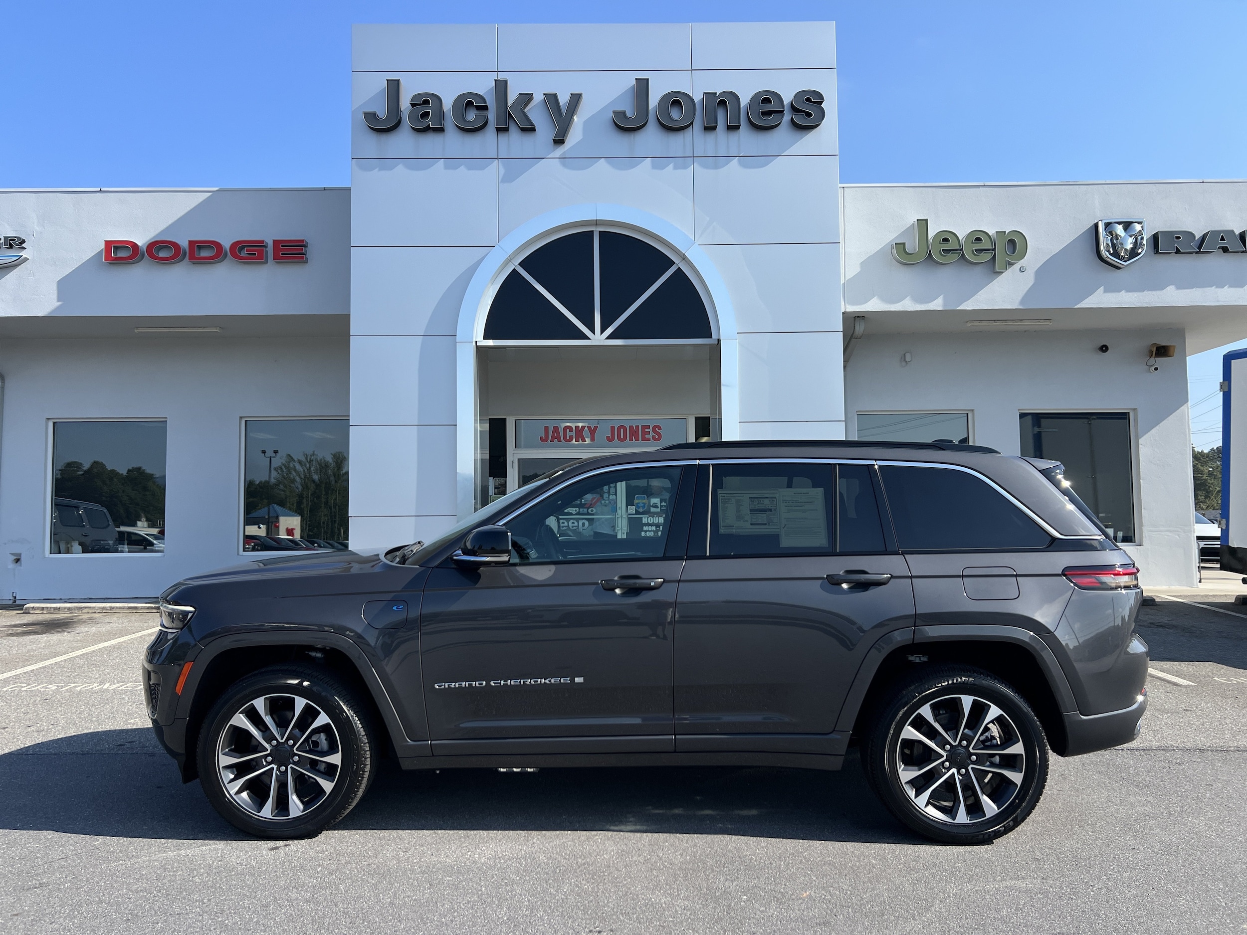 2024 Jeep Grand Cherokee