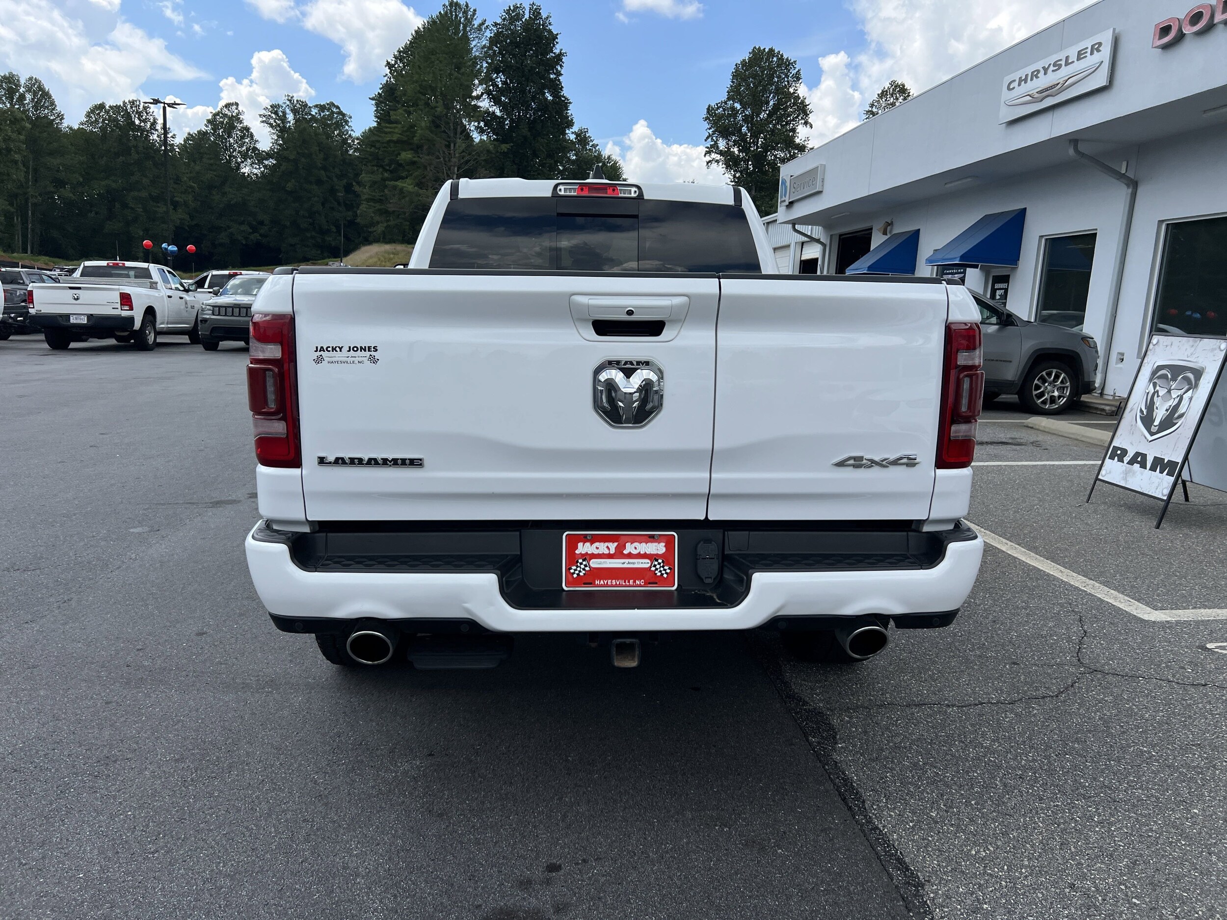 2023 Ram 1500 Laramie photo 2