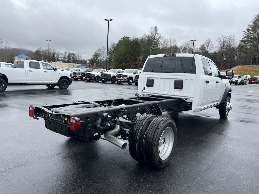 New 2026 Ram 5500 Chassis Cab Tradesman/Big Horn Pickup