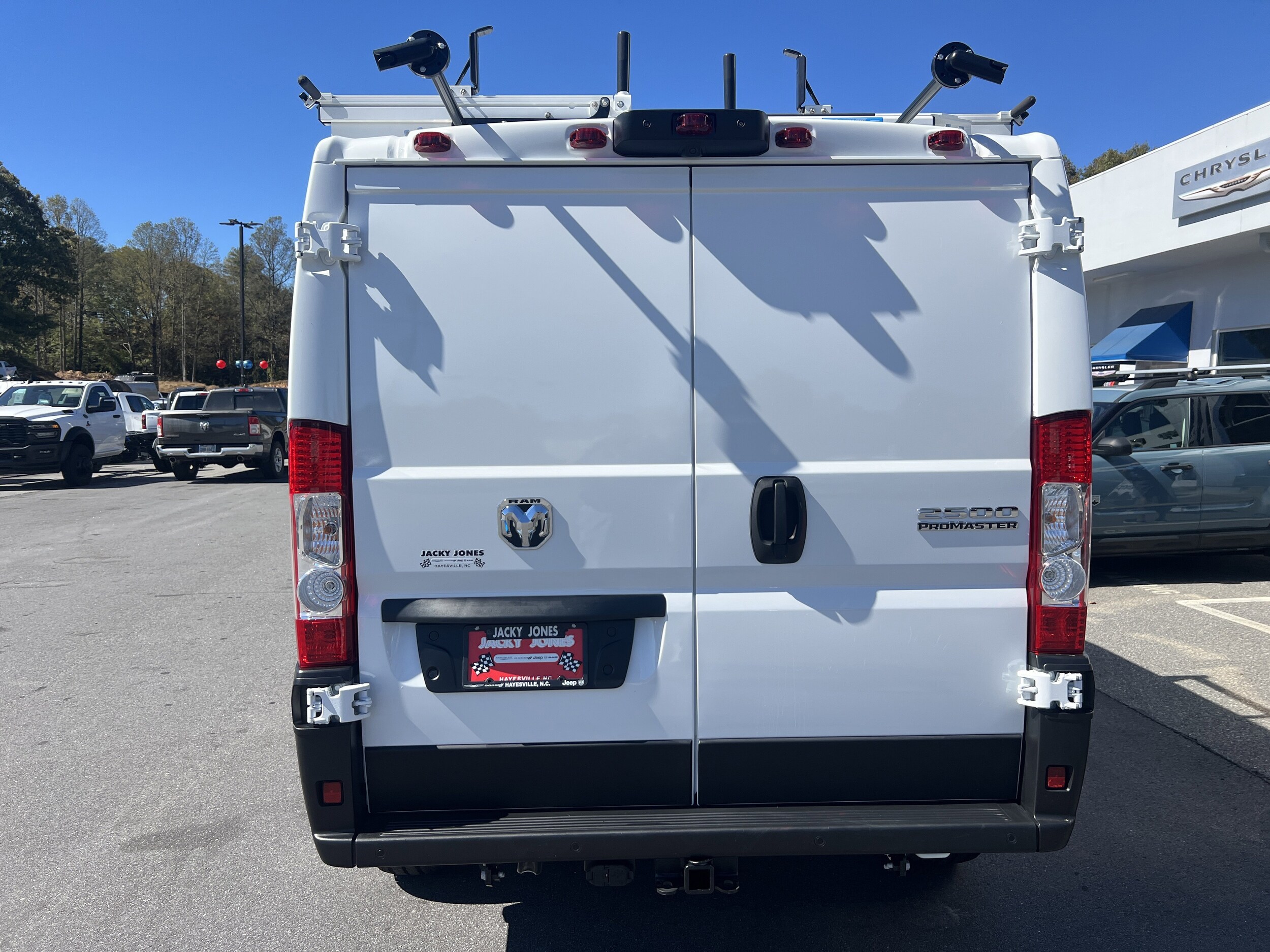 2025 Ram ProMaster 2500 Cargo Van photo 2