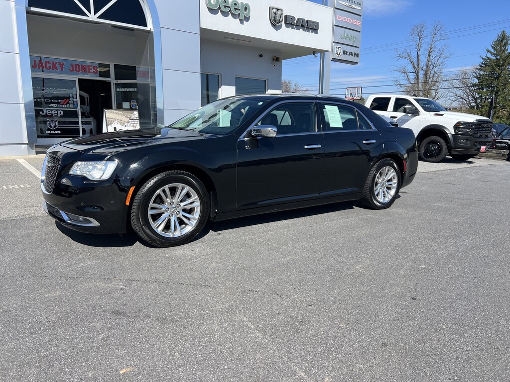 Used 2015 Chrysler 300 300C Sedan