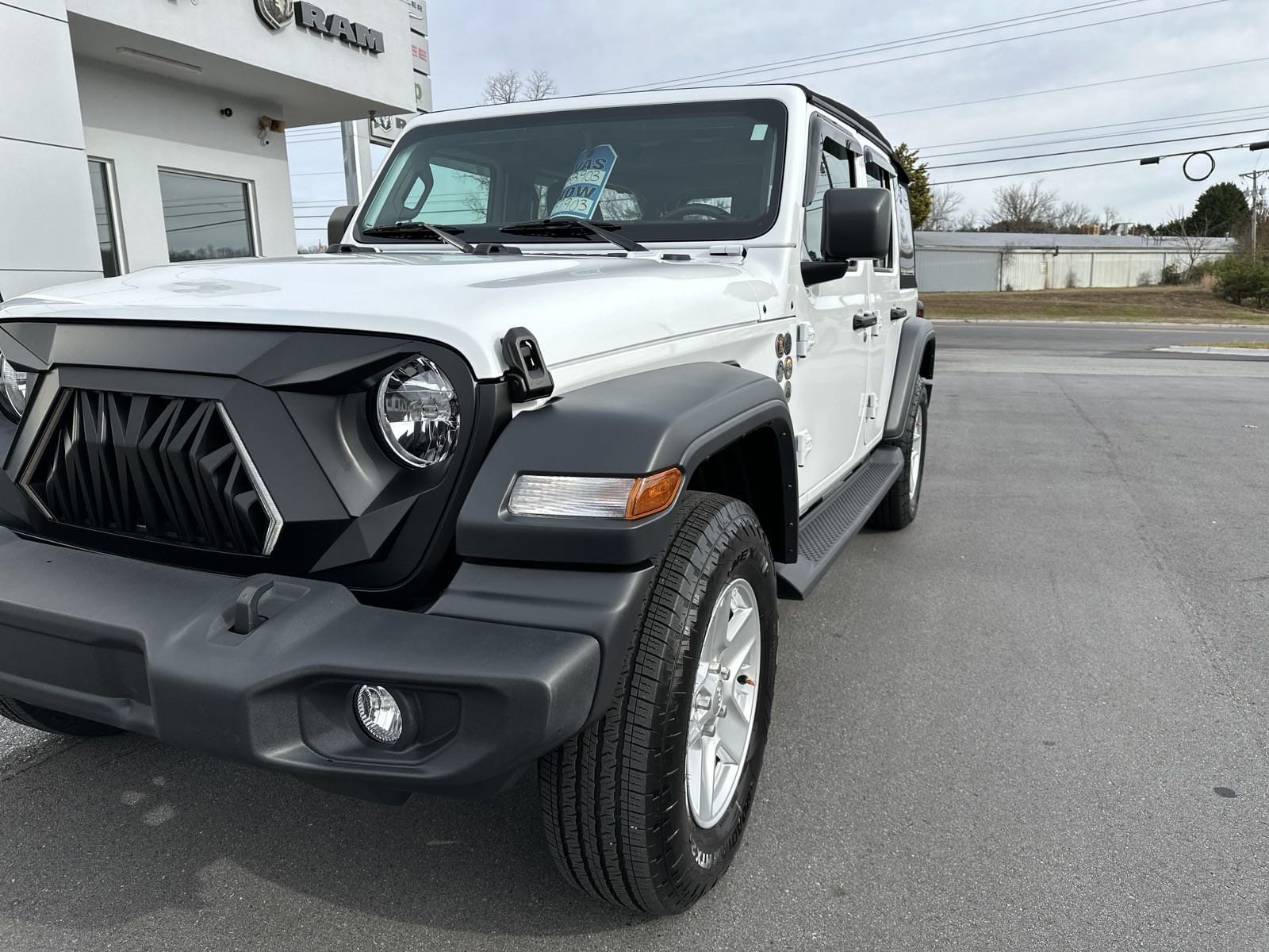Used 2024 Jeep Wrangler 4-Door Sport with VIN 1C4PJXDG1RW285653 for sale in Hayesville, NC