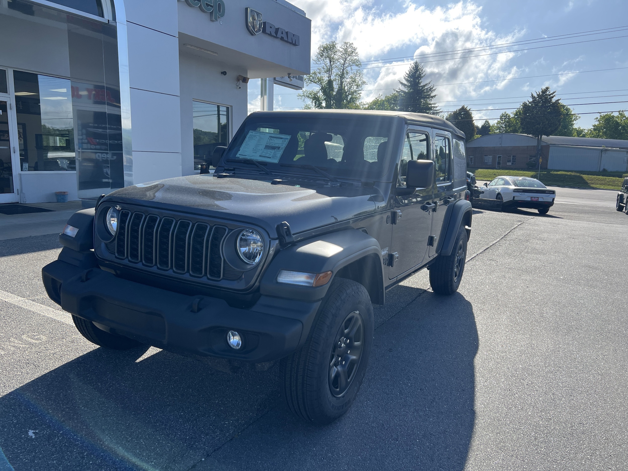 2025 Jeep Wrangler 4-Door Sport - Photo 6