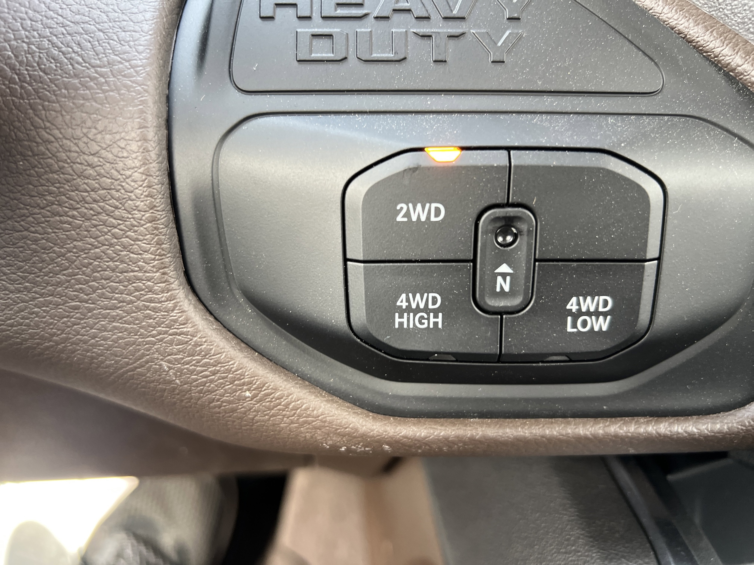 2026 RAM 3500 Laramie - Photo 34
