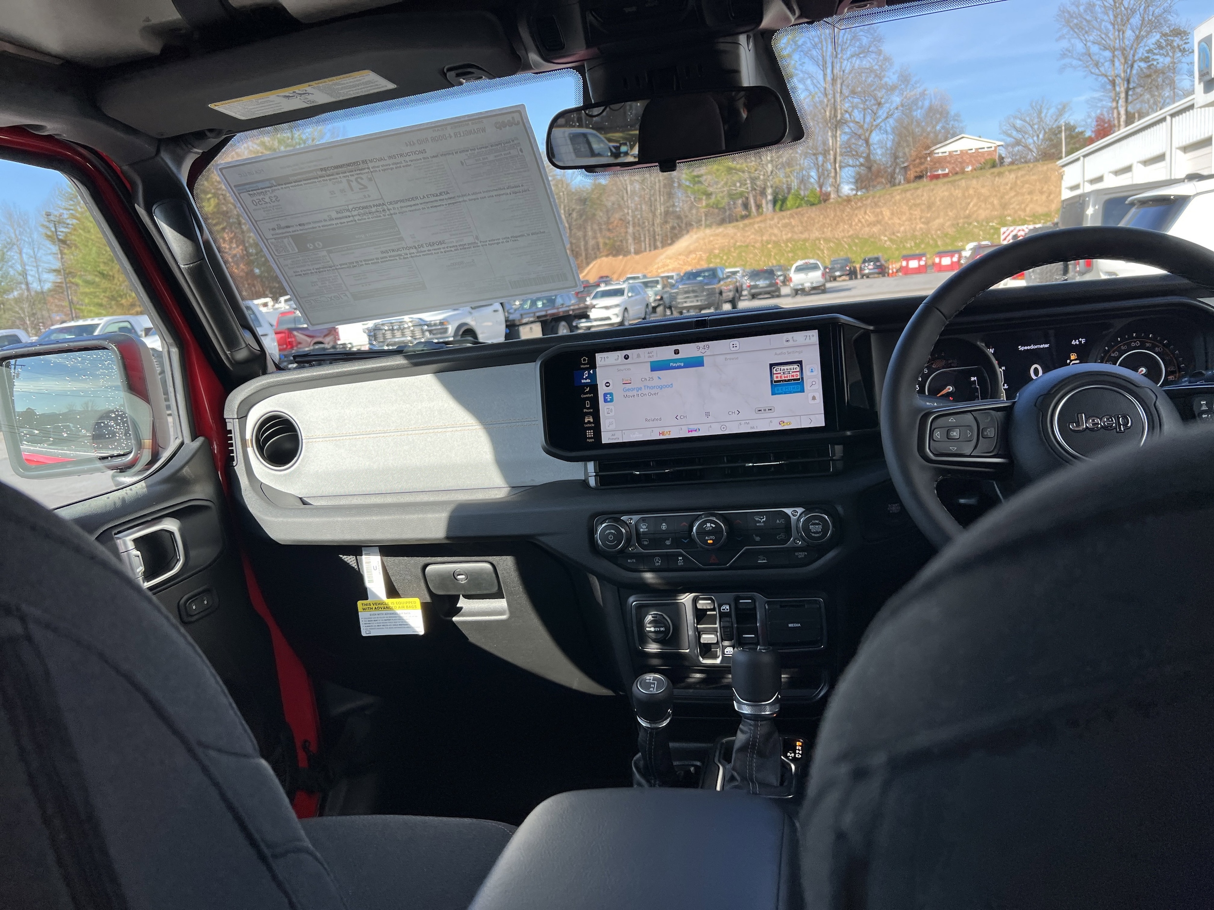 2026 Jeep Wrangler 4-Door Sport RHD - Photo 11