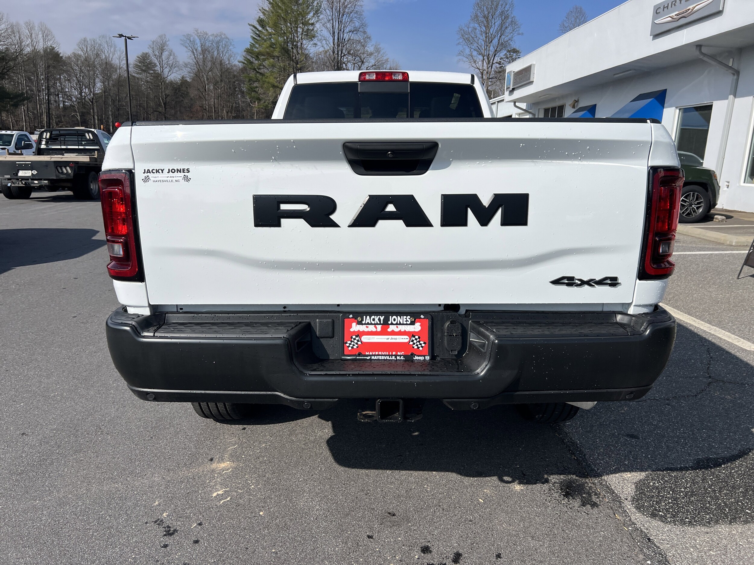 2025 Ram 2500 Tradesman photo 2