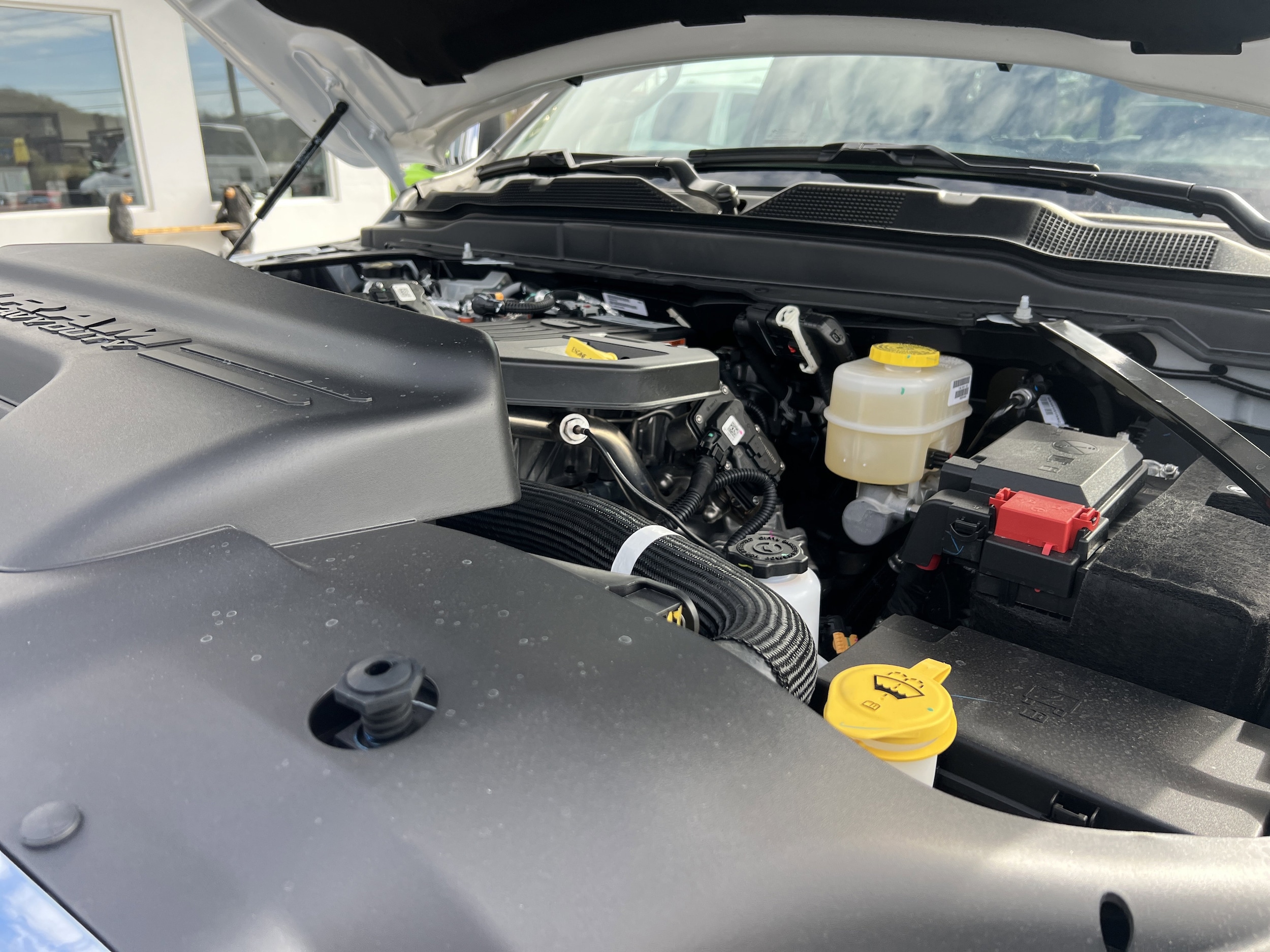 2026 RAM 3500 Laramie - Photo 43