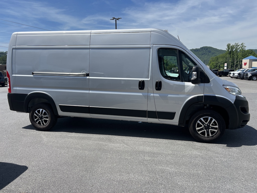 Used 2025 Ram Promaster Cargo Van SLT SLT 2500 High Roof 159 WB