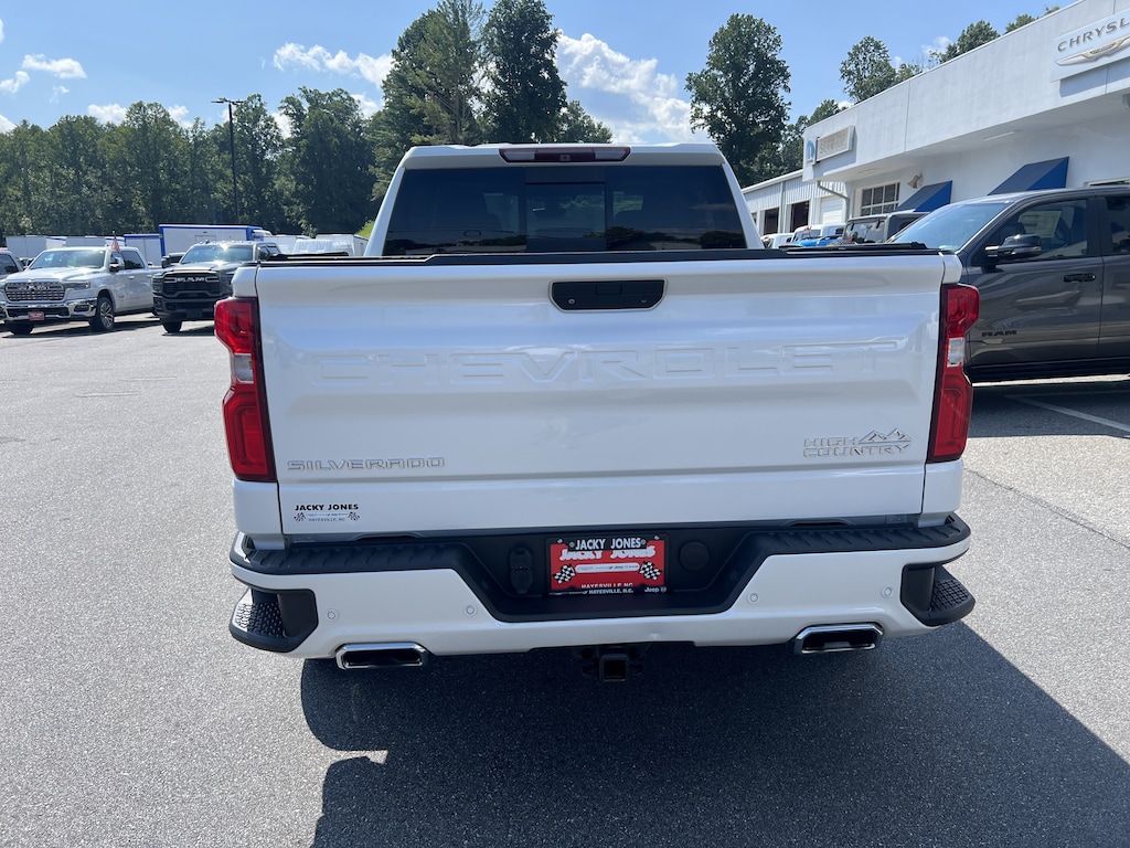 Used 2019 Chevrolet Silverado 1500 High Country 4WD Crew Cab 147 High Country